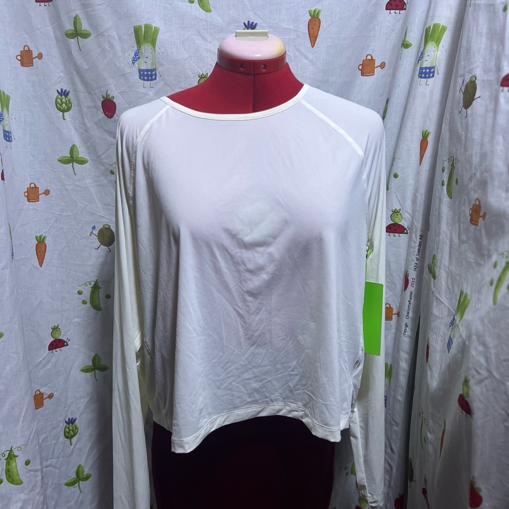 New Push white super Soft Layering Top size XL